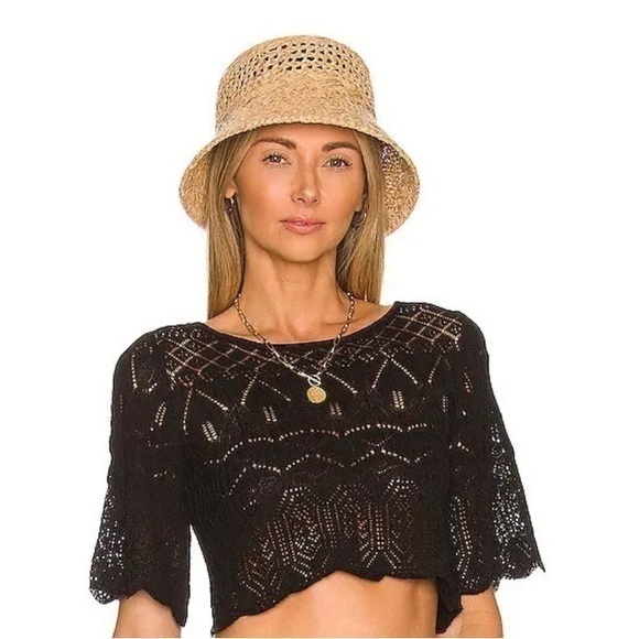 Woo Black Crochet Lace Crop Top size XS - Picture 1 of 8